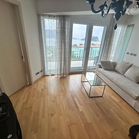อพาร์ตเมนต์ ครุก Apartment บุดวา ภายนอก รูปภาพ