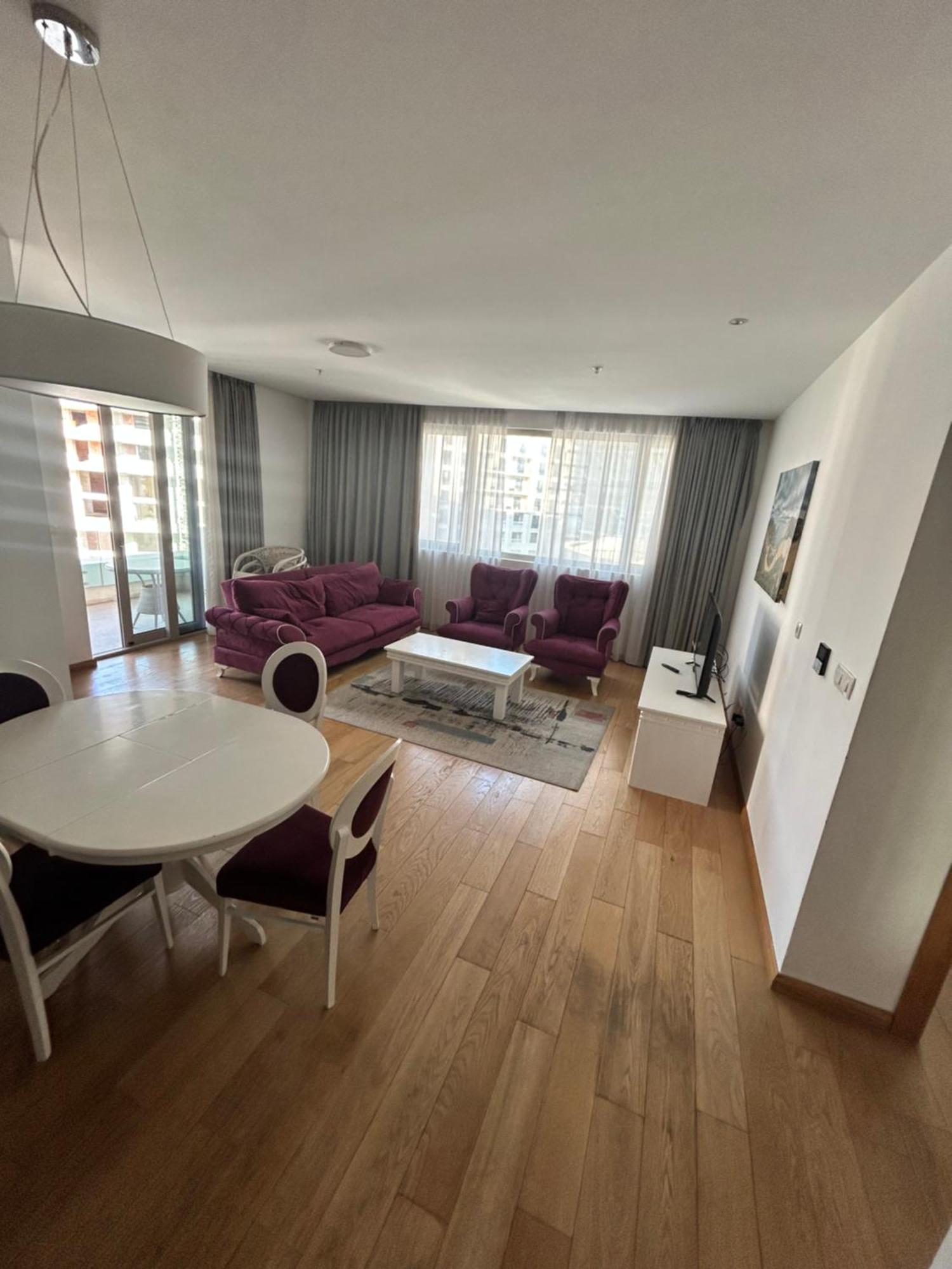 อพาร์ตเมนต์ ครุก Apartment บุดวา ภายนอก รูปภาพ