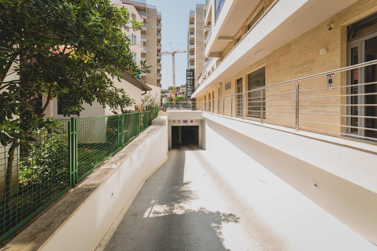 อพาร์ตเมนต์ ครุก Apartment บุดวา ภายนอก รูปภาพ