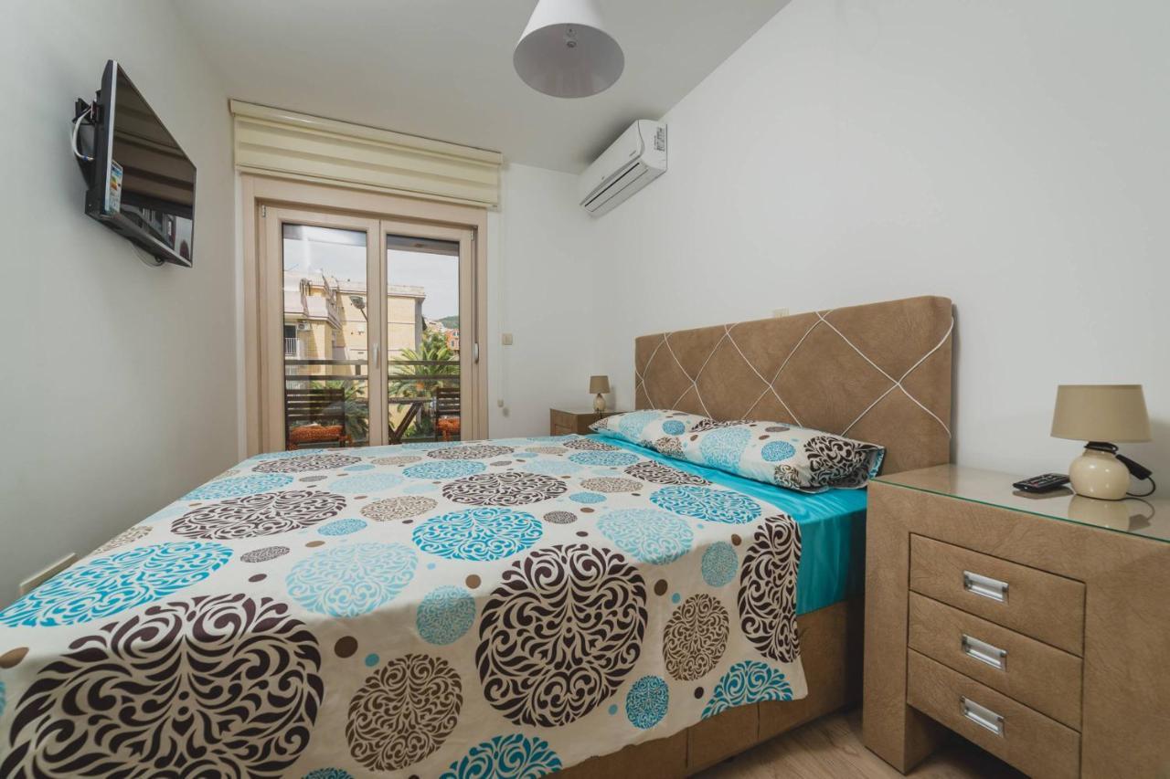 อพาร์ตเมนต์ ครุก Apartment บุดวา ภายนอก รูปภาพ